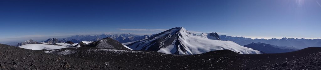 DSC04153_2947x648